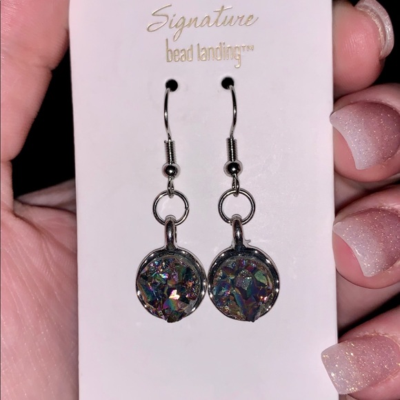 Jewelry bundle - Picture 6 of 6